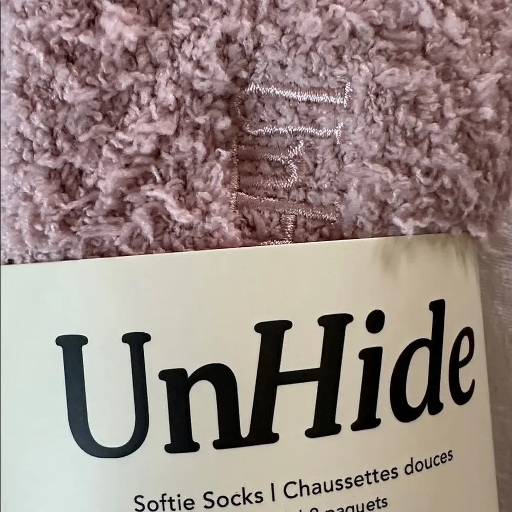 Socks UnHide Softie Pink and Gray Size 6-9 Set of 2